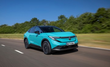 Nissan hits three billion EV miles